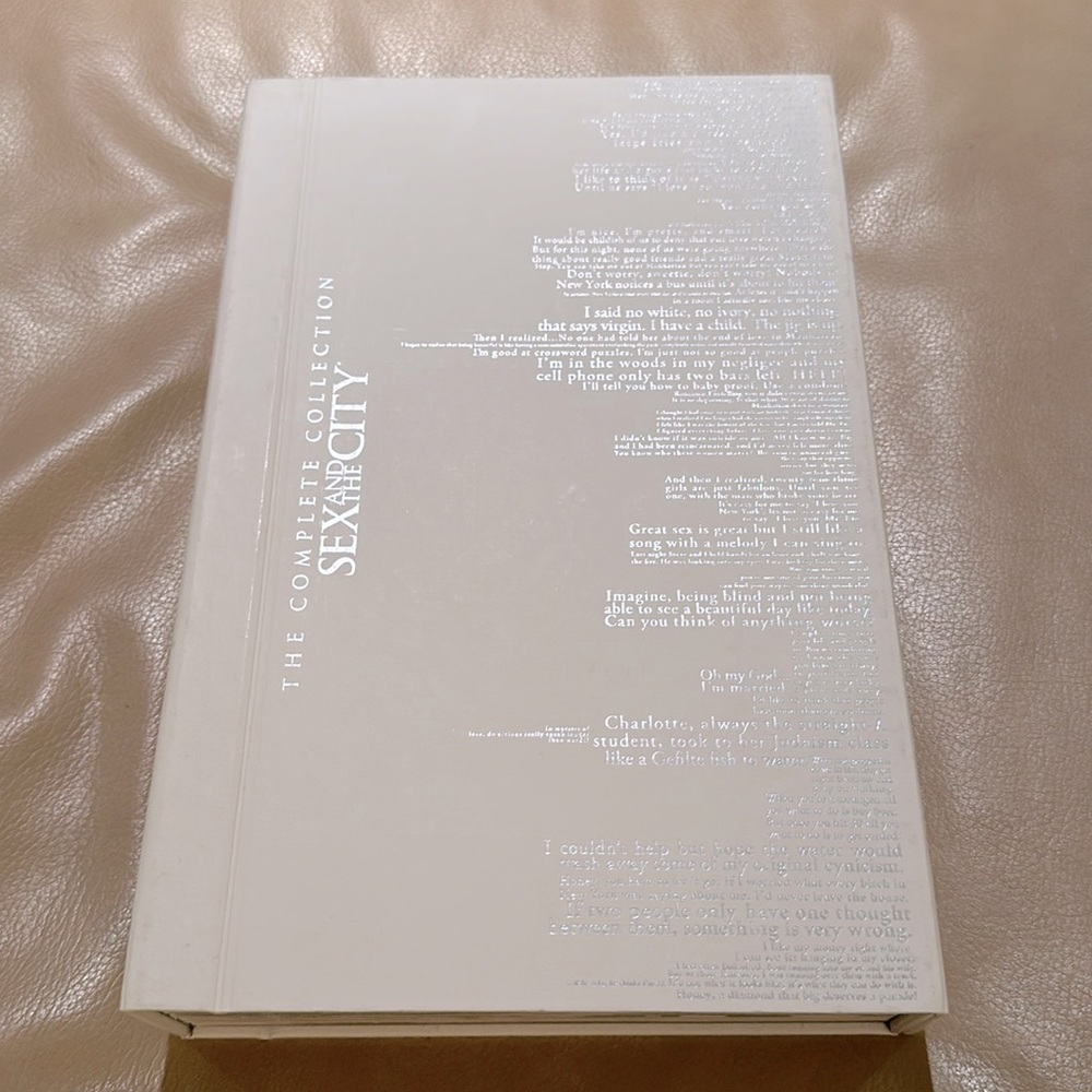 Sex and the City The Complete Series with both movies (Deluxe Edition)